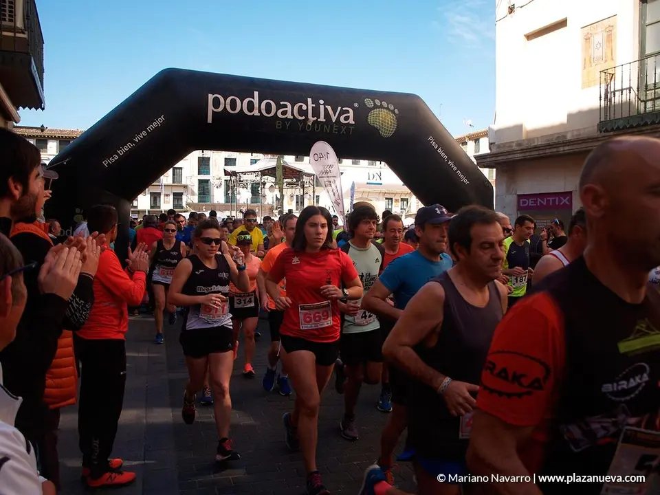 Carrera Estela Navascu&eacute;s, salida - 17
