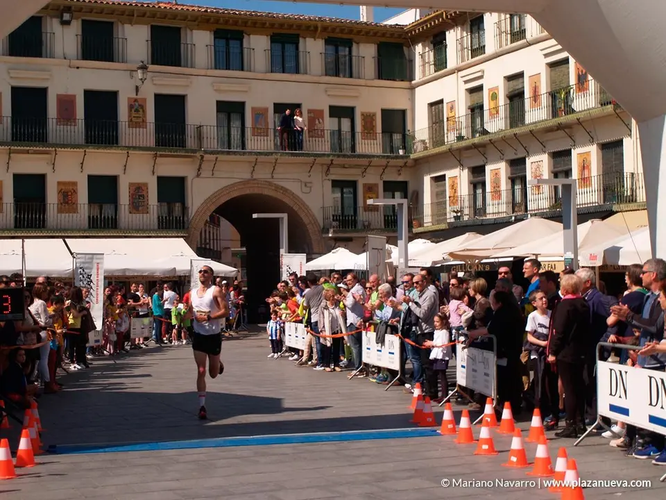 Carrera Estela Navascu&eacute;s, llegada - 12