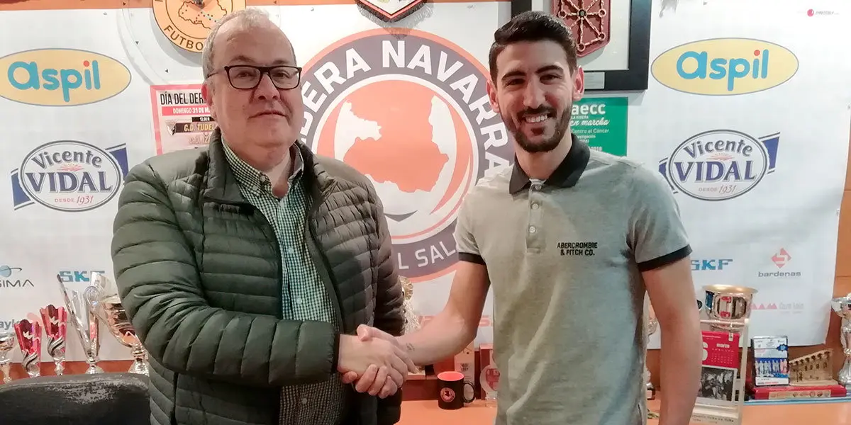 Alejandro Lemine seguir&aacute; siendo naranja una temporada m&aacute;s