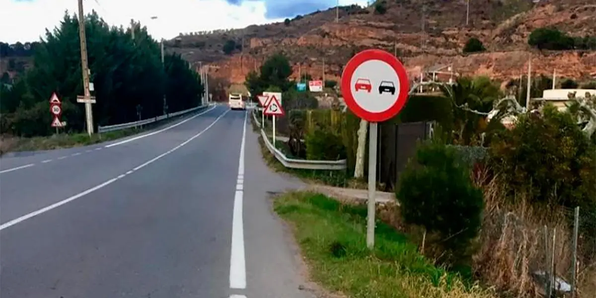 Carretera LR-115 en Arnedo