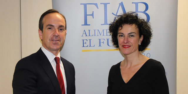 Cristina Lecumberri de ALINAR y Mauricio García de Quebedo de FIAB