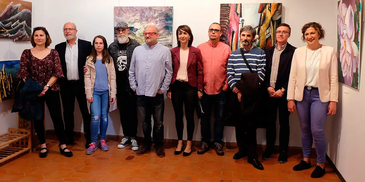 Los miembros del Centro Art&iacute;stico y Cultural Atelier de Artistas muestran sus obras 