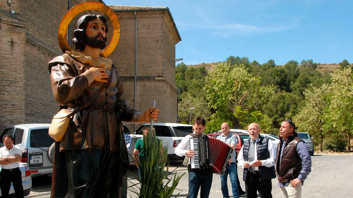 Agricultores-de-Caparroso-Honran-a-San-Isidro-Canto