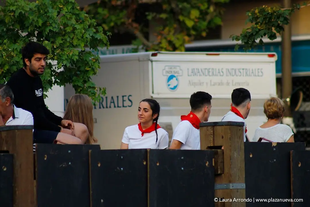 Fiestas de Tudela, día 25 Encierro y Vacas en la plaza 27