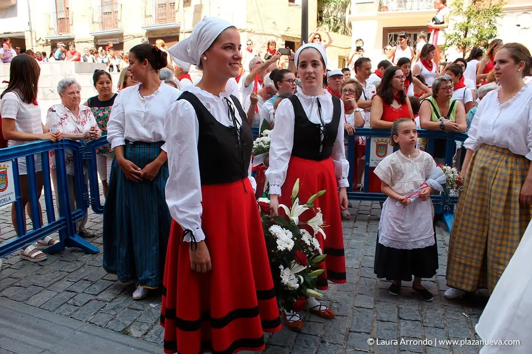 Fiestas de Tudela 2019, día 25 - Ofrenda floral a Santa Ana 47