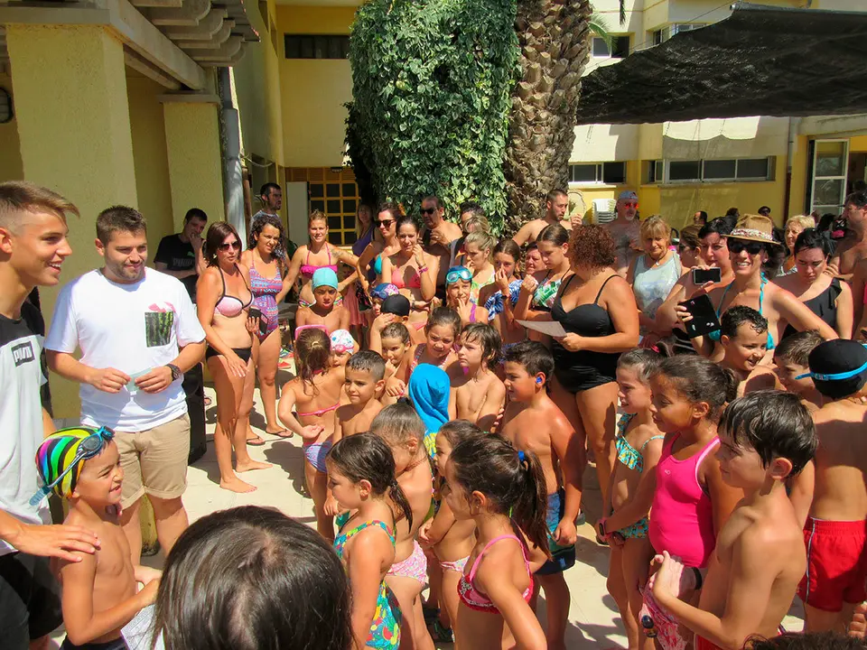 Muchante Fiestas acuática y entrega de diplomas