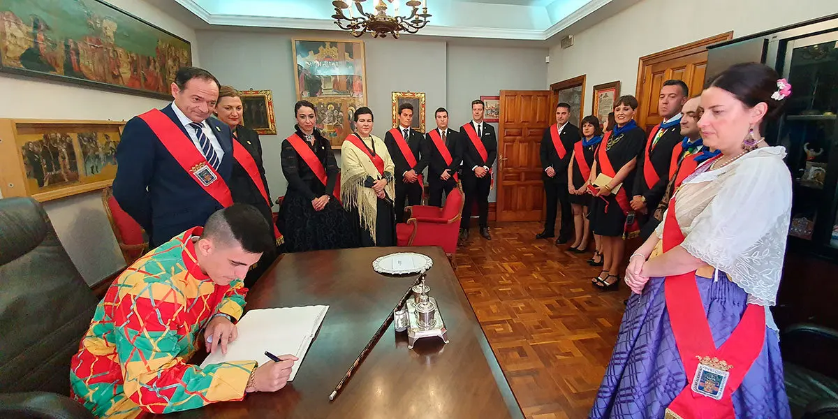 Homenaje al Ciportegato