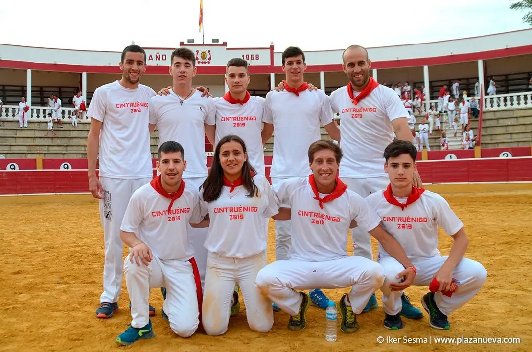 Recortadores en las fiestas de Cintru&eacute;nigo - 6