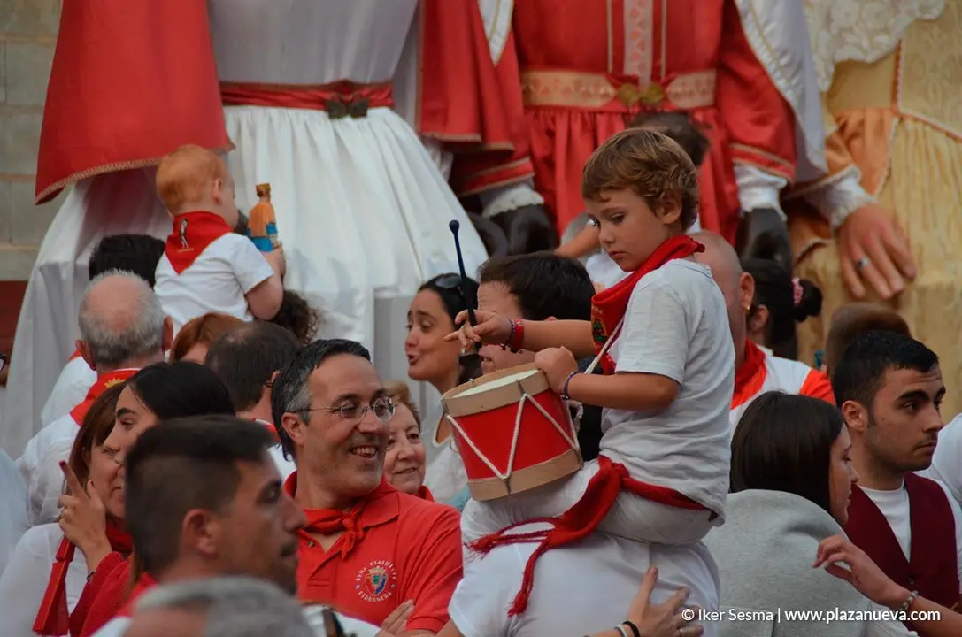 Gigant&oacute;n, fiestas de Cintru&eacute;nigo'19 d&iacute;a 9 - 2