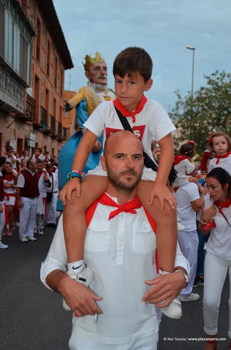 Gigant&oacute;n, fiestas de Cintru&eacute;nigo'19 d&iacute;a 9 - 15