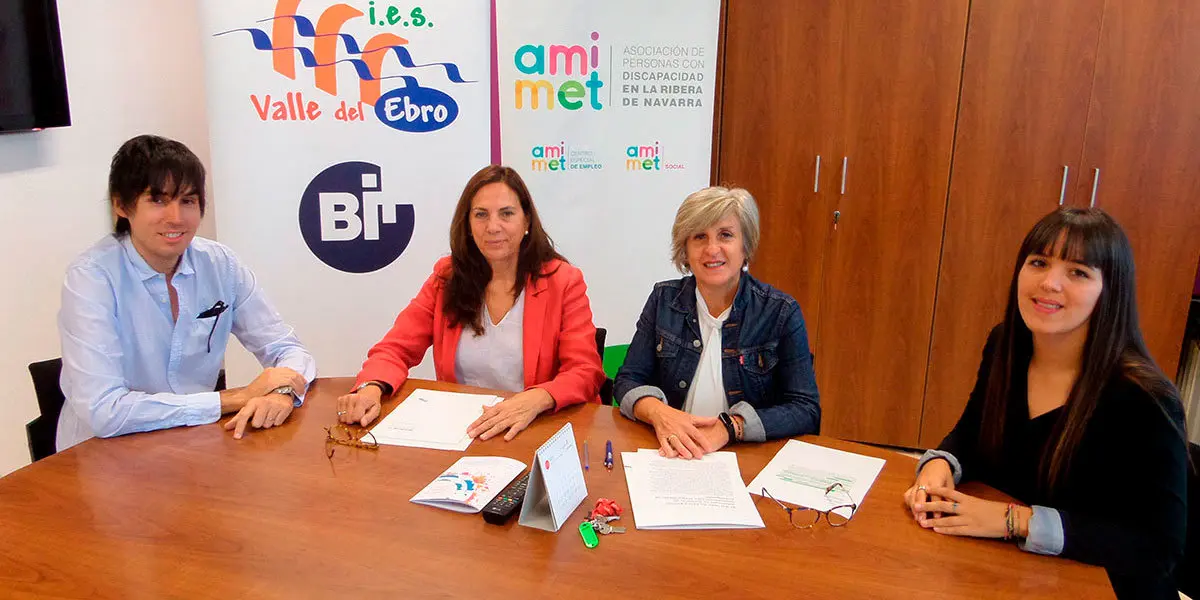 Fima de convenio IES Valle del Ebro y Amimet