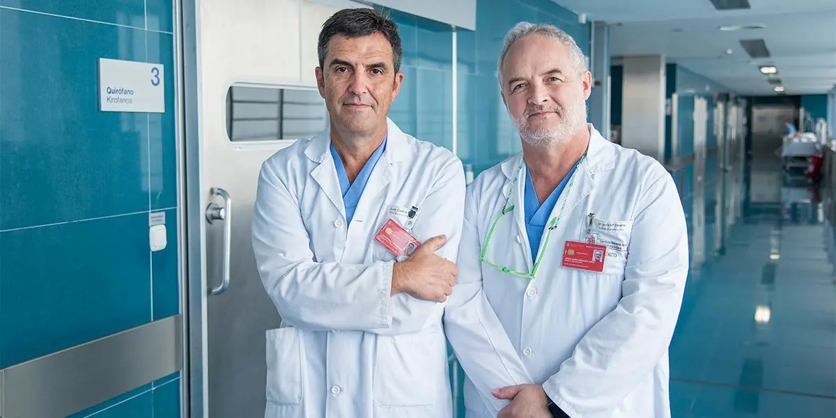 Juan Carlos Muruz&aacute;bal, jefe del Servicio de Obstetricia y Ginecolog&iacute;a del CHN y Jes&uacute;s Zabaleta, responsable de la Unidad de Reproducci&oacute;n Asistida