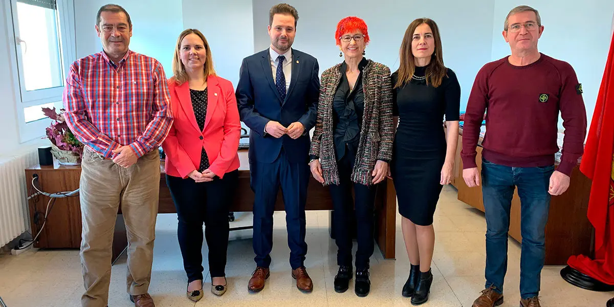 Reunión del Alcalde de Tudela con la Consejera de Salud