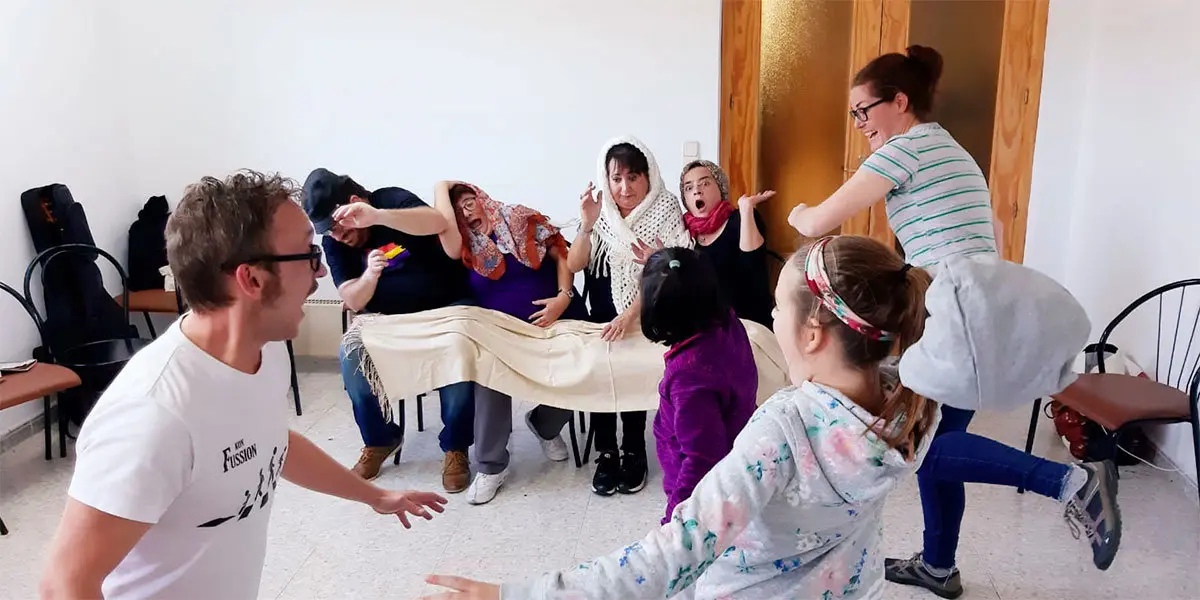 Los vecinos de El Frago se han involucrado totalmente en el proyecto de teatro colectivo que desarrollan junto a La Imaquinaria