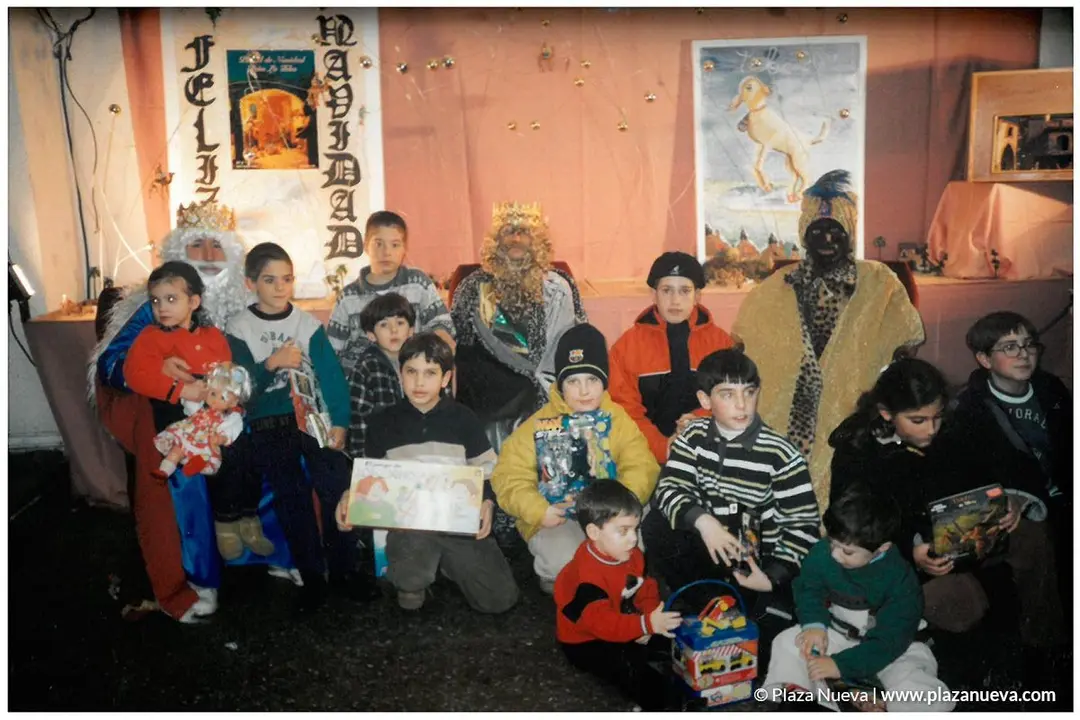 Los Reyes Magos visitan la Teba en el 2000
