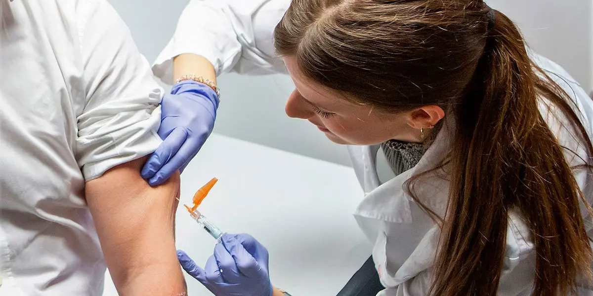 Salud refuerza sus centros sanitarios para atender la demanda asistencial por la gripe
