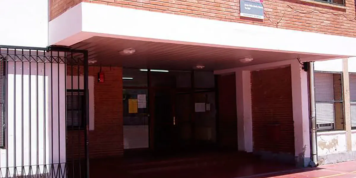 Entra del colegio San Babil de Ablitas