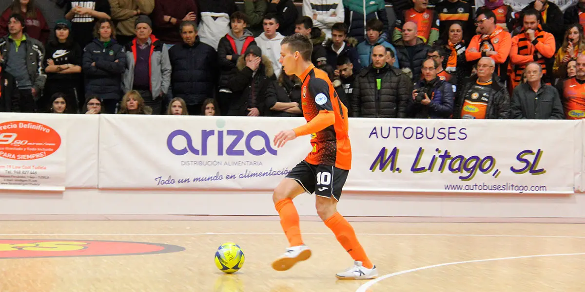 Andr&eacute;s Santos, jugador del Ribera Navarra FS