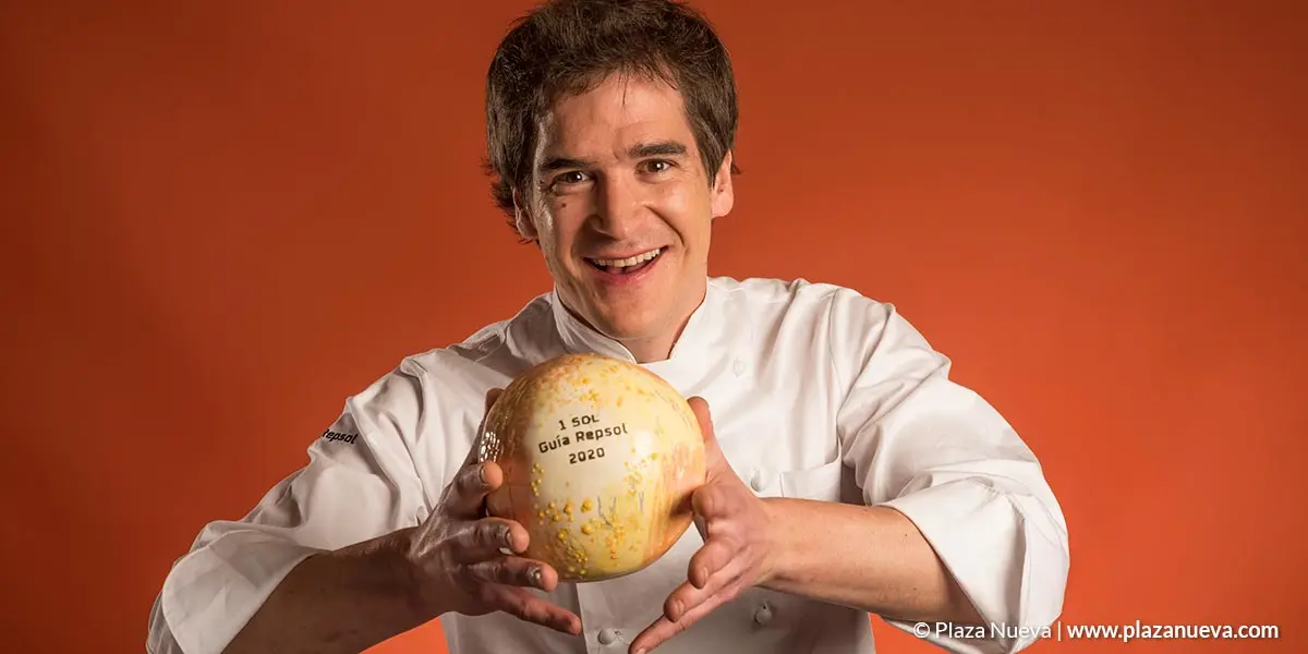 Nacho G&oacute;mara, del restaurante Verduarte, recibe un Sol Repsol