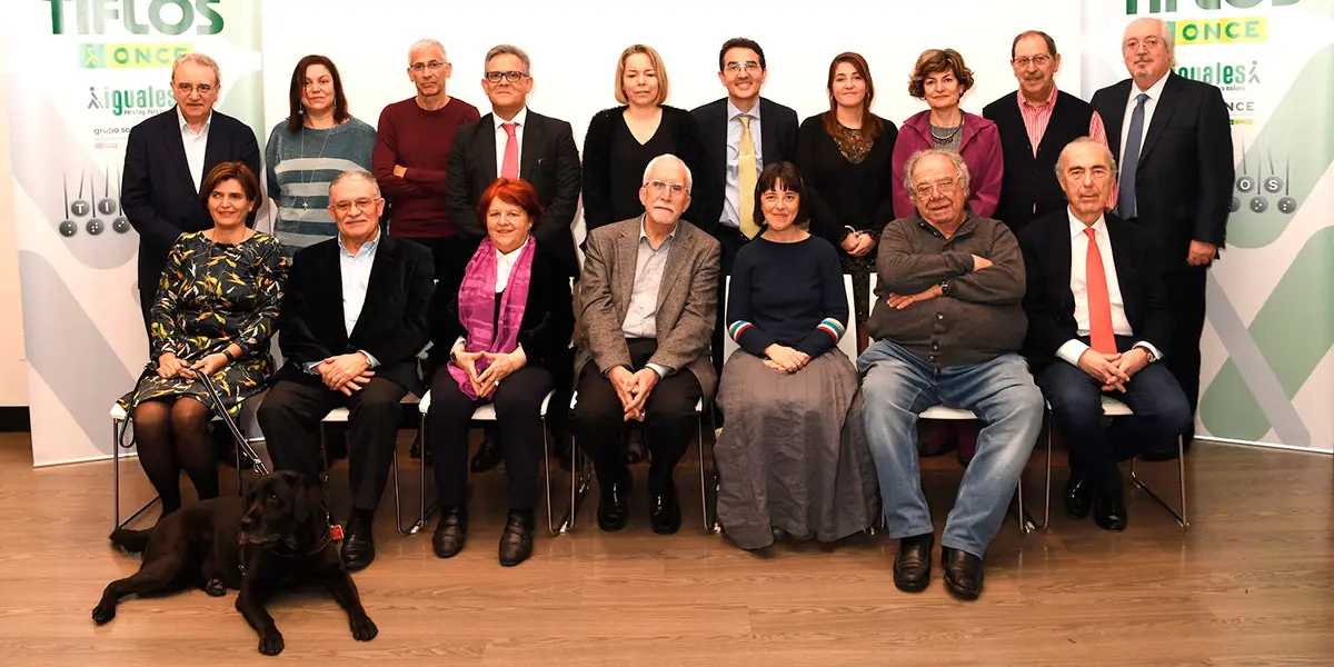 El escritor Javier Velaza ha sido el ganador del XXXIII Premio Tiflos de Poes&iacute;a de la ONCE por su obra &ldquo;De mudanzas