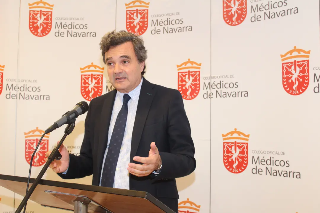 Rafael Teijeira, presidente del Colegio de M&eacute;dicos