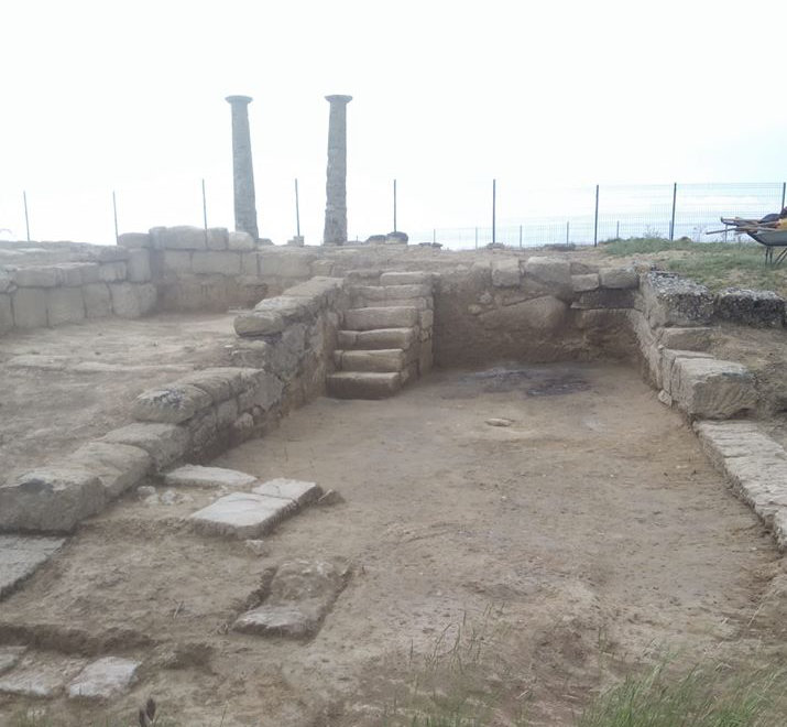 El yacimiento romano de Los Bañales se va completando con nuevos hallazgos. En la imagen, la escalera encontrada recientemente