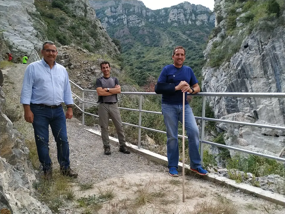 Visita al Ca&ntilde;&oacute;n del r&iacute;o Leza