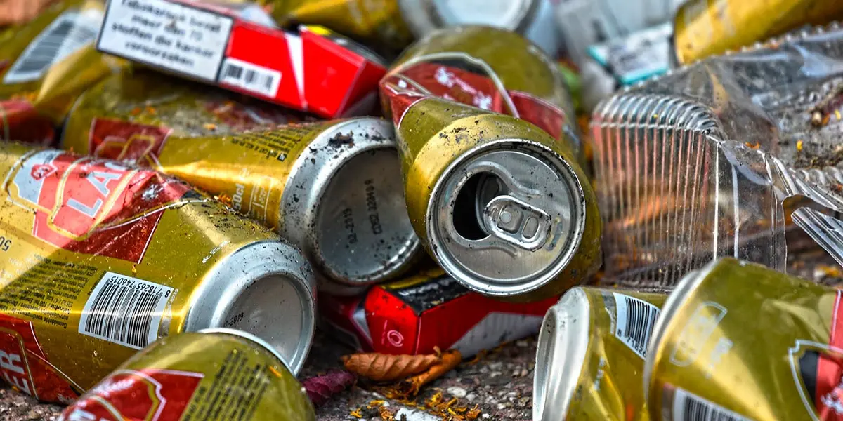 basura residuos latas