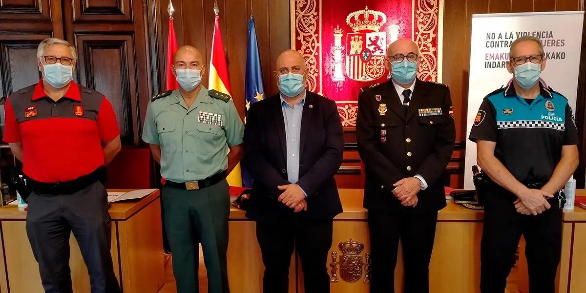 Tudela ha firmado la actualizaci&oacute;n de los protocolos para la atenci&oacute;n policial a v&iacute;ctimas de violencia de g&eacute;nero