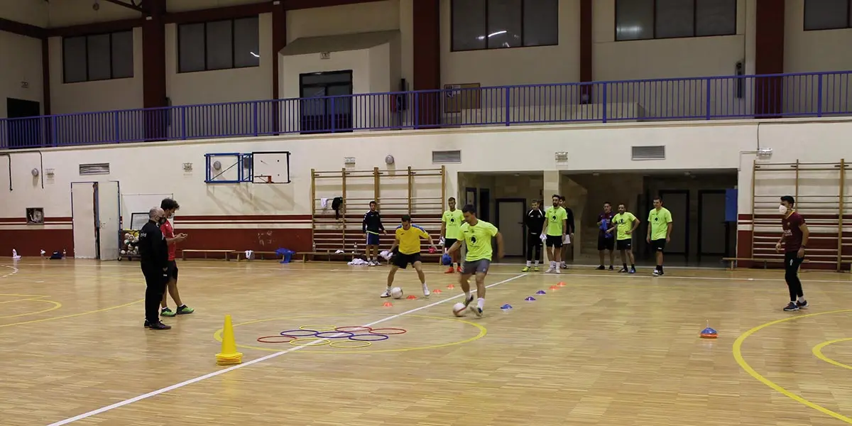 Entrenamiento de preparaci&oacute;n Fisica dirigido por Miguel &Aacute;ngel Moreno 2