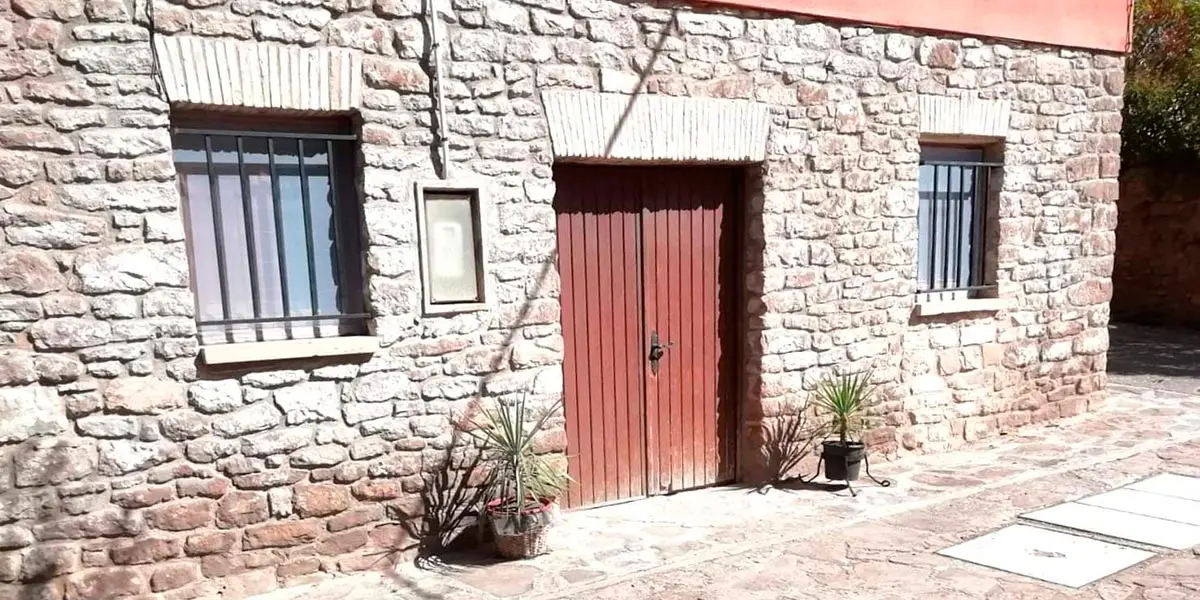 La nueva tienda de Urri&eacute;s se localiza en el antiguo horno de pan del municipio