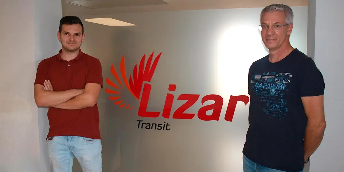 Eduardo Lizar Rota y Alejandro Teodorescu