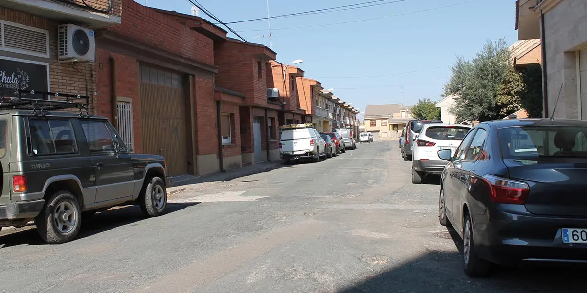 Vista de la Avda Navarra que va a ser pavimentada 2