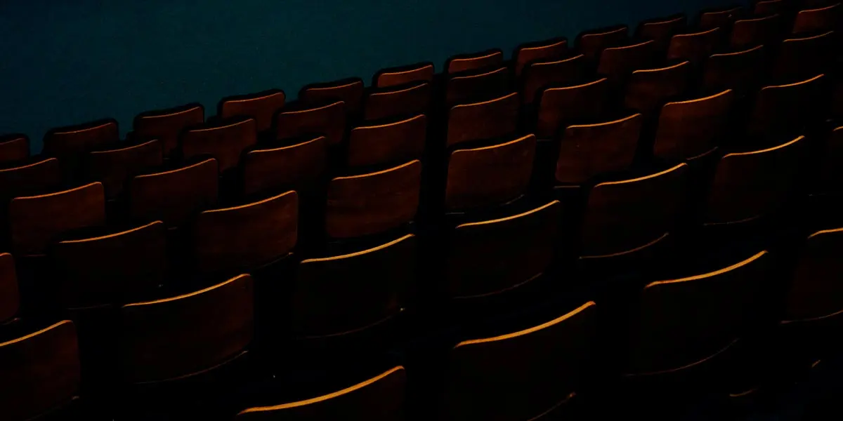 teatro auditorio gradas p&uacute;blico asistencia cultura escenario esc&eacute;nico esc&eacute;nicas artes