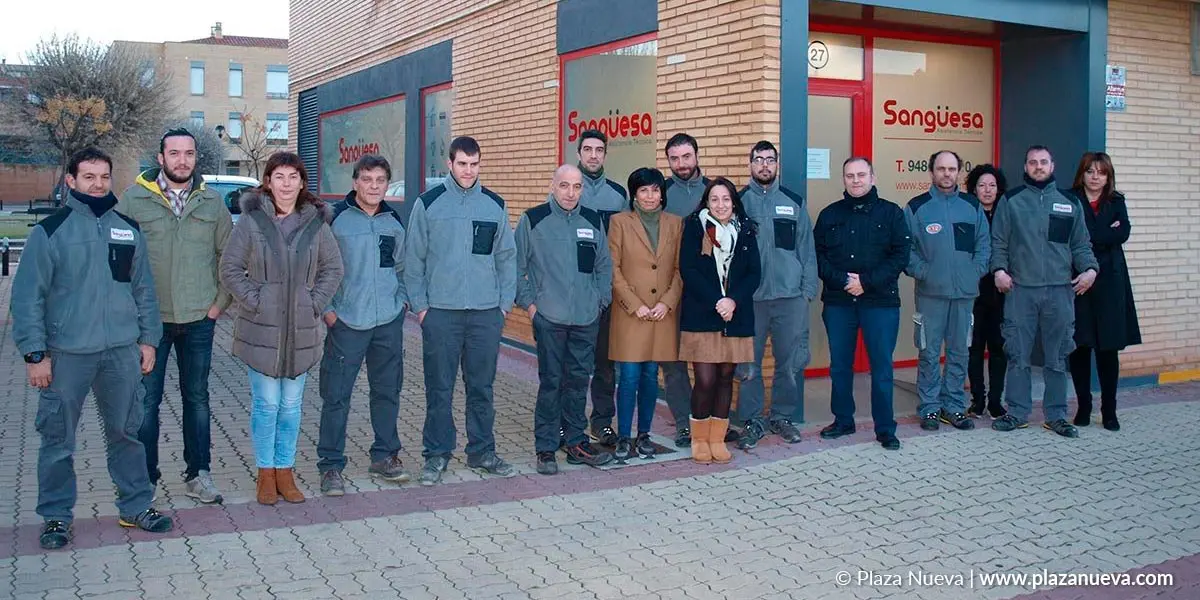 Equipo y colaboradores de Asistencia T&eacute;cnica Sang&uuml;esa