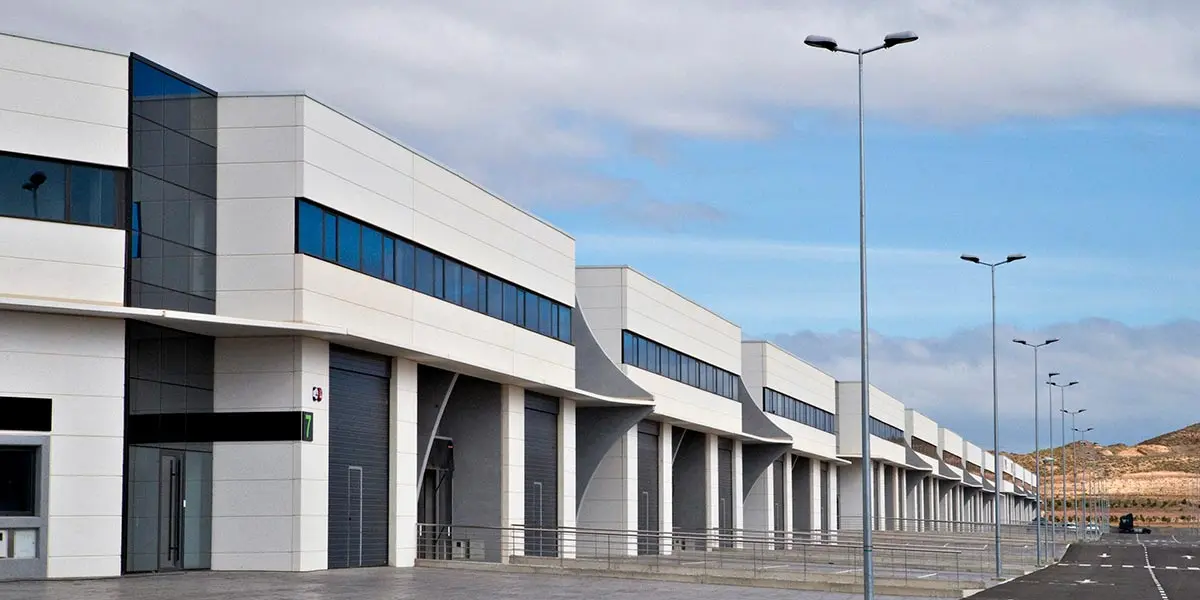 Naves de la Ciudad Agroalimentaria de Tudela