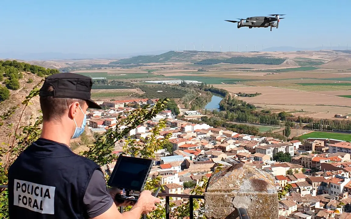 Vuelo de dron durante el confinamiento en Falces