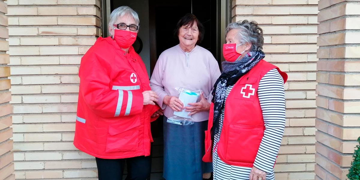 Un total de 92 personas mayores de 65 años recibieron la visita del Voluntariado de Cruz Roja en Cintruénigo en los días previos a Navidad