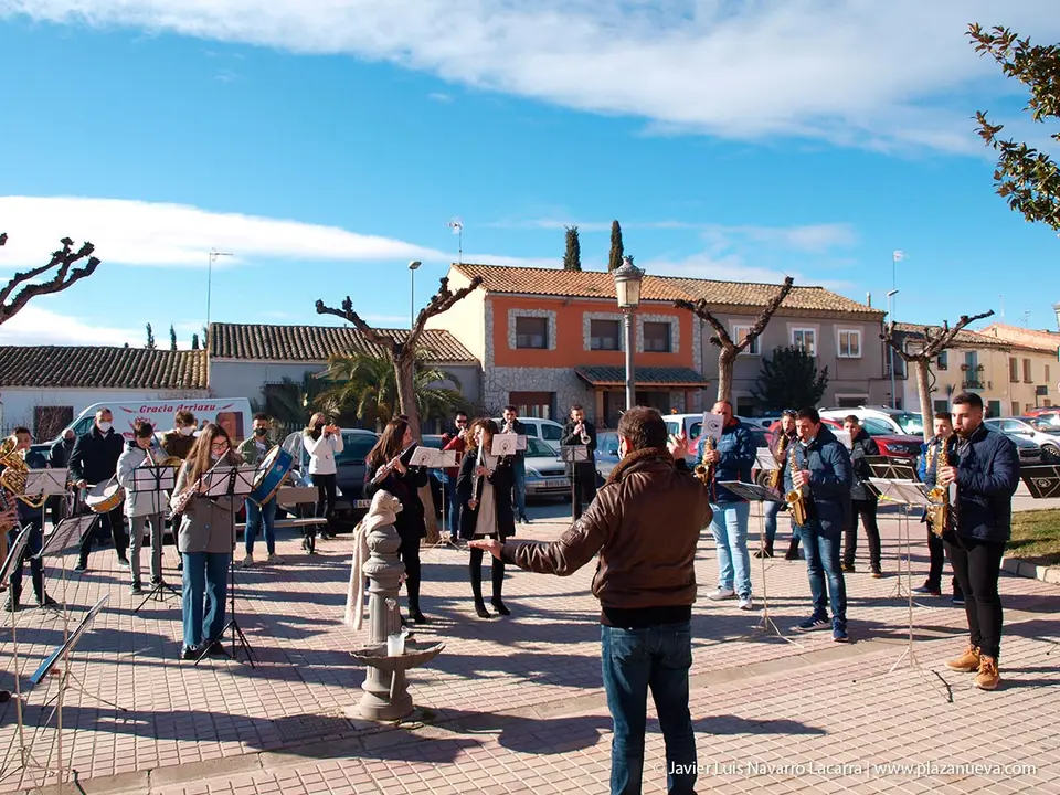 Fiestas de San Ant&oacute;n 2021 en Bu&ntilde;uel - Orquesta 7