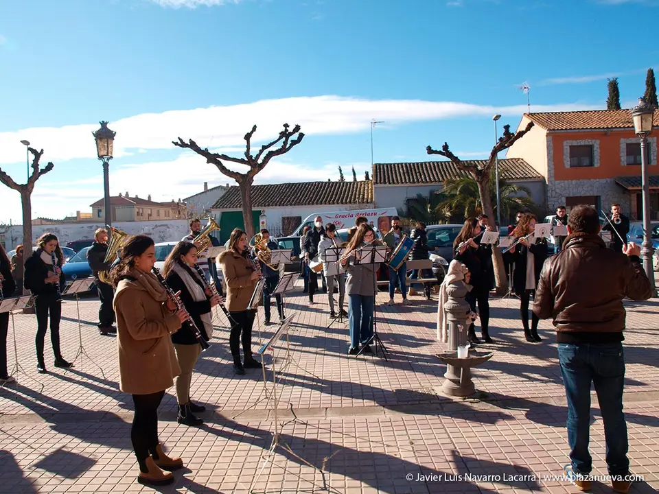 Fiestas de San Ant&oacute;n 2021 en Bu&ntilde;uel - Orquesta 10
