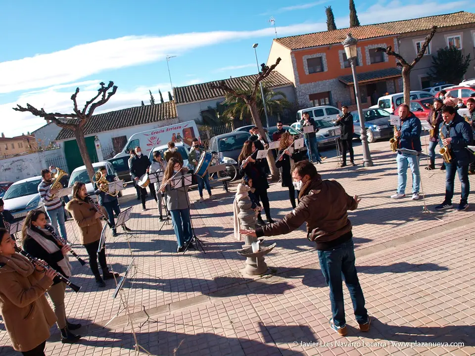 Fiestas de San Ant&oacute;n 2021 en Bu&ntilde;uel - Orquesta 11