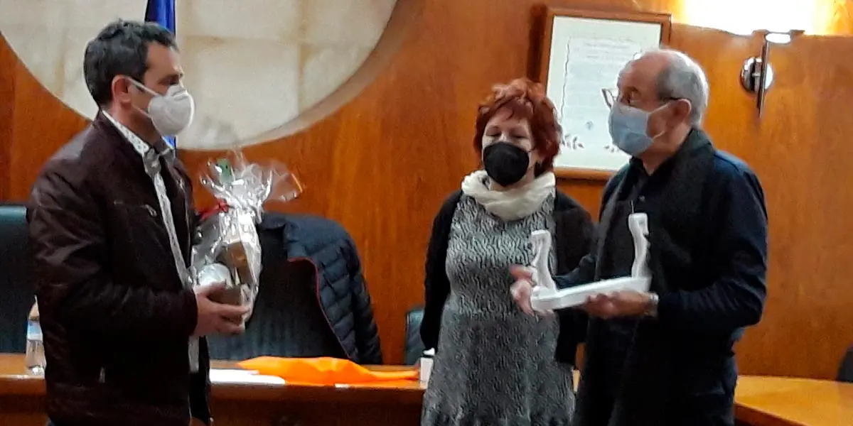 El Ayuntamiento de Murchante organiz&oacute; un emotivo acto de reconocimiento a Manuel Sand&uacute;a Sada