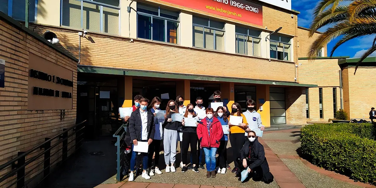 IES Benjam&iacute;n entrega dipolomas DELF 1