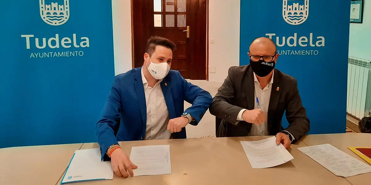 El alcalde de Tudela, Alejandro Toquero y el consejero de Educaci&oacute;n del Gobierno de Navarra, Carlos Gimeno 1