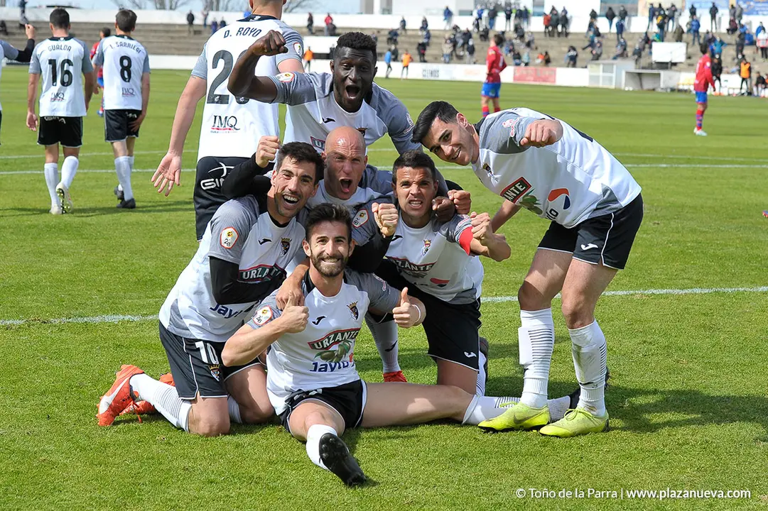 Alegr&iacute;a del Tudelano por su gol