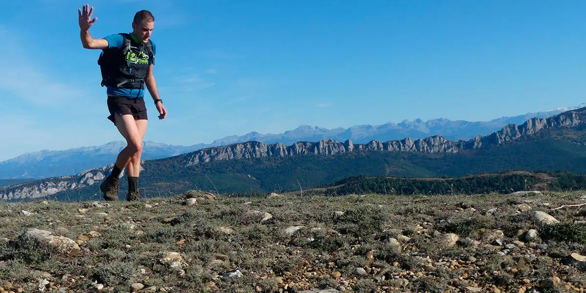 Los amantes del senderismo encuentran en la Sierra de Santo Domingo un lugar espectacular para disfrutar de la naturaleza, el deporte y el paisaje