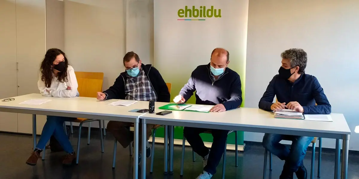 Edurne Le&oacute;n, Miguel &Aacute;ngel Gracia, Alfredo Gil (Txiki) y Txomin Gonz&aacute;lez