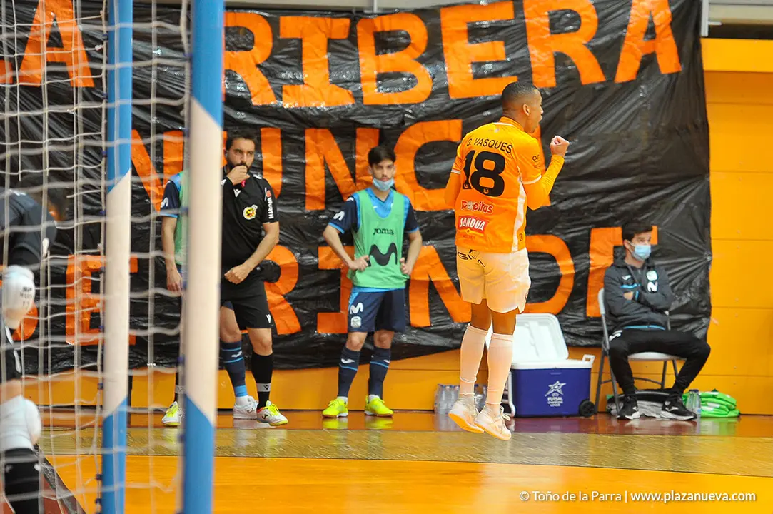 210418_INTER_73331
