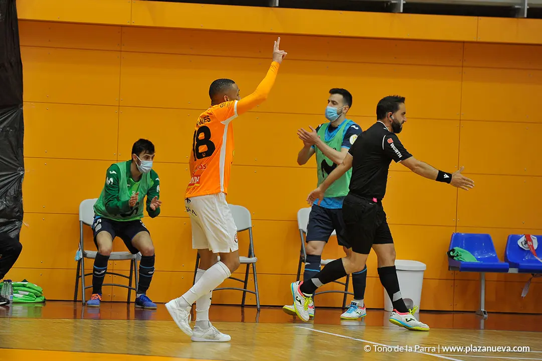 210418_INTER_73335