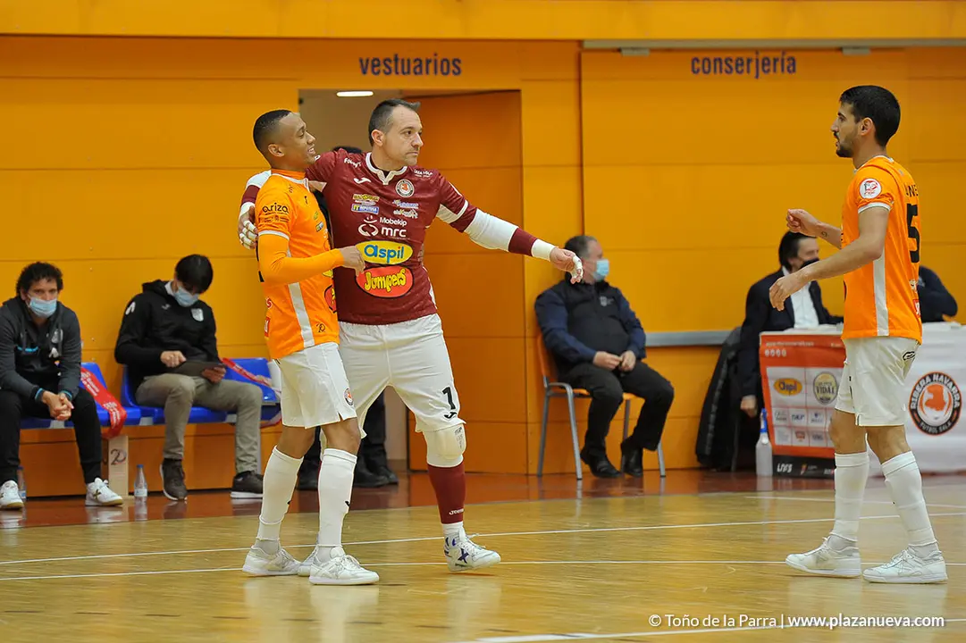 210418_INTER_73344